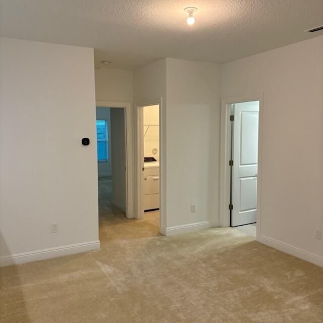 For Rent: $3,950 (3 beds, 2 baths, 1787 Square Feet)