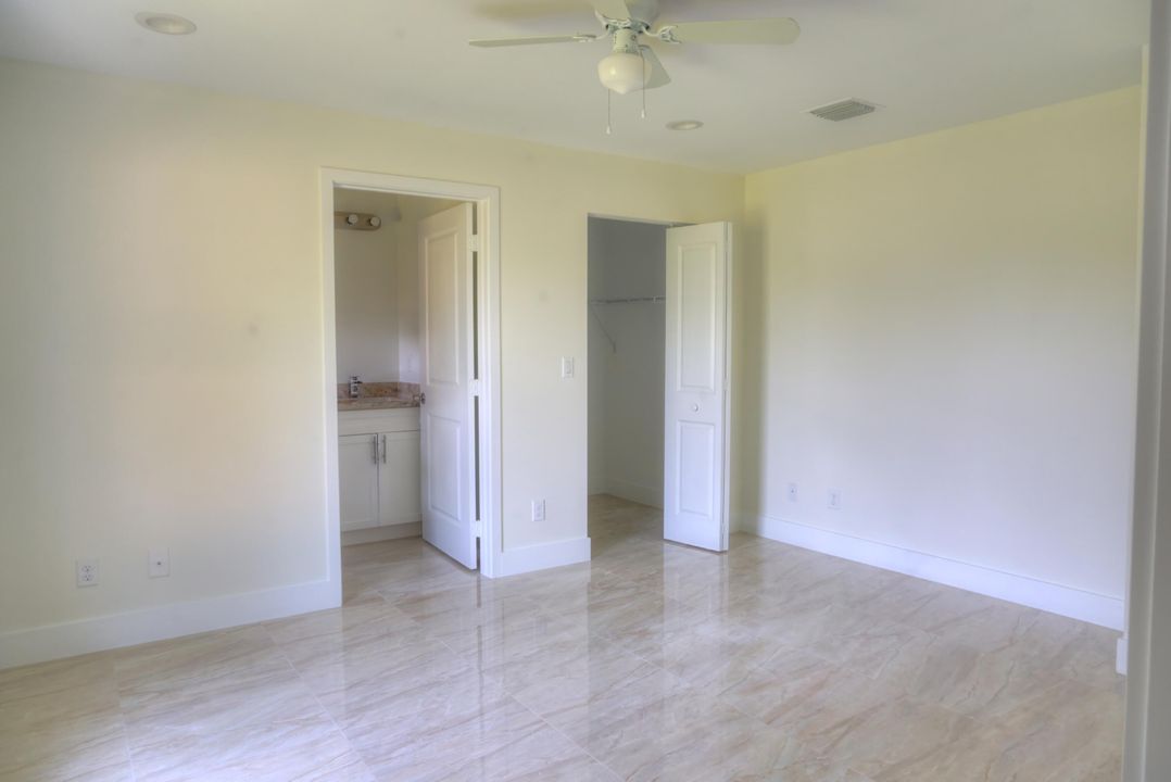 Active With Contract: $2,800 (3 beds, 2 baths, 2100 Square Feet)