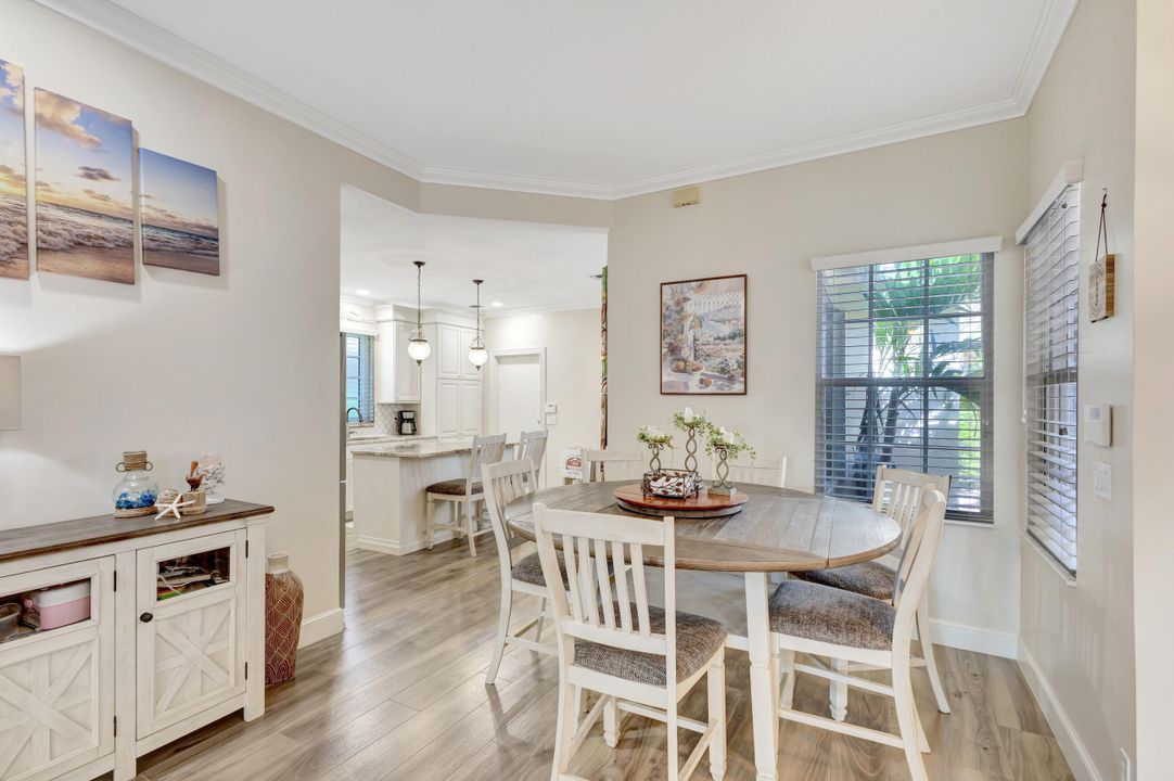 Active With Contract: $660,000 (3 beds, 2 baths, 1709 Square Feet)