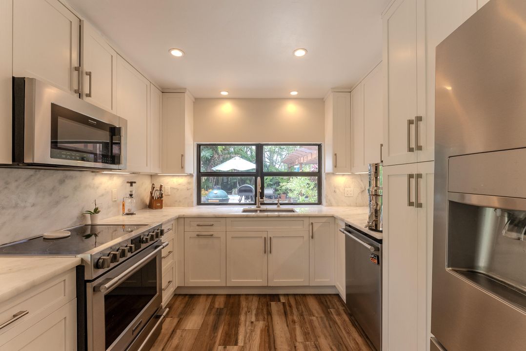 For Sale: $675,000 (3 beds, 2 baths, 1590 Square Feet)