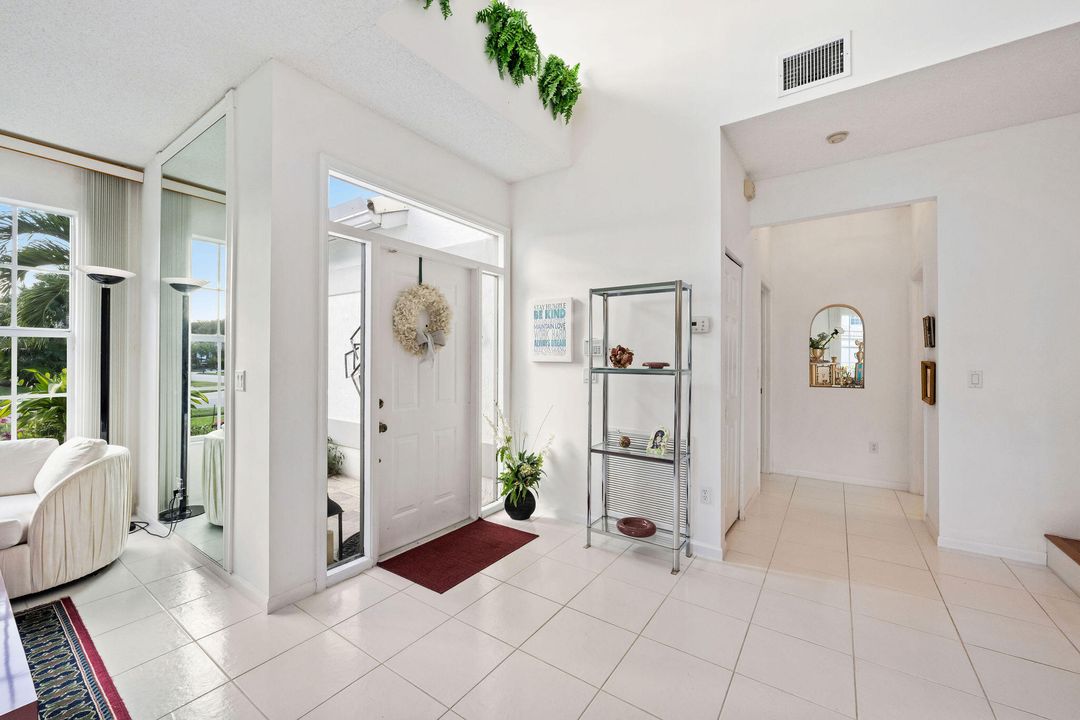 For Sale: $675,000 (3 beds, 2 baths, 2338 Square Feet)