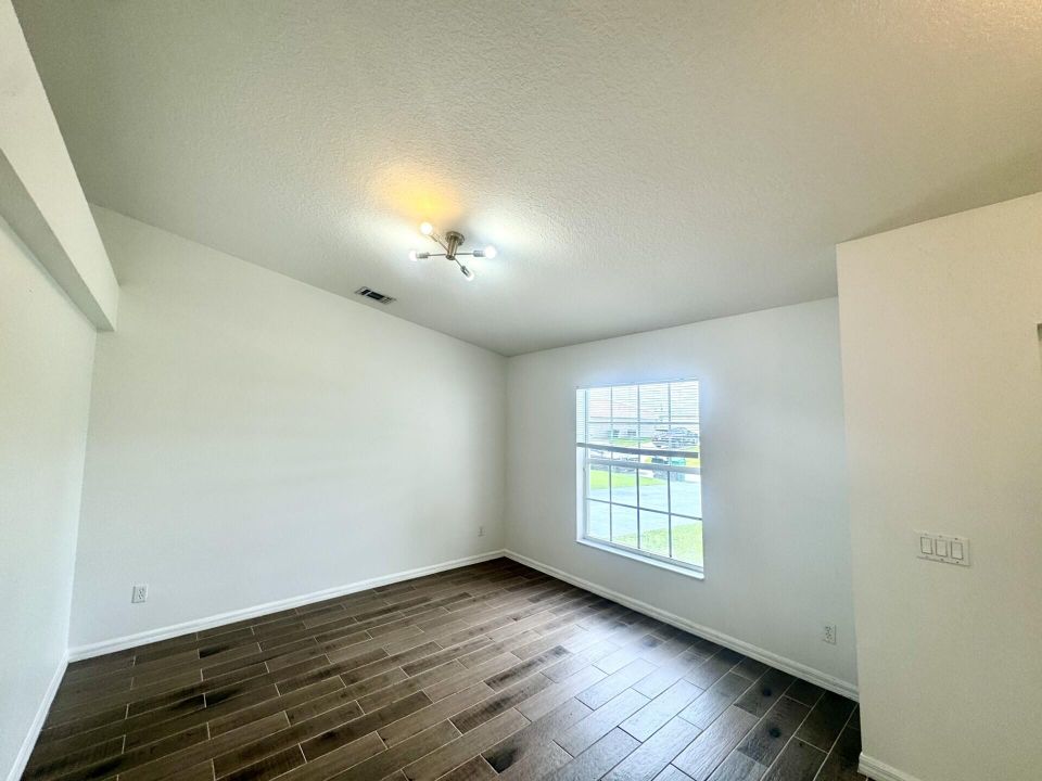 For Rent: $3,000 (3 beds, 2 baths, 1788 Square Feet)