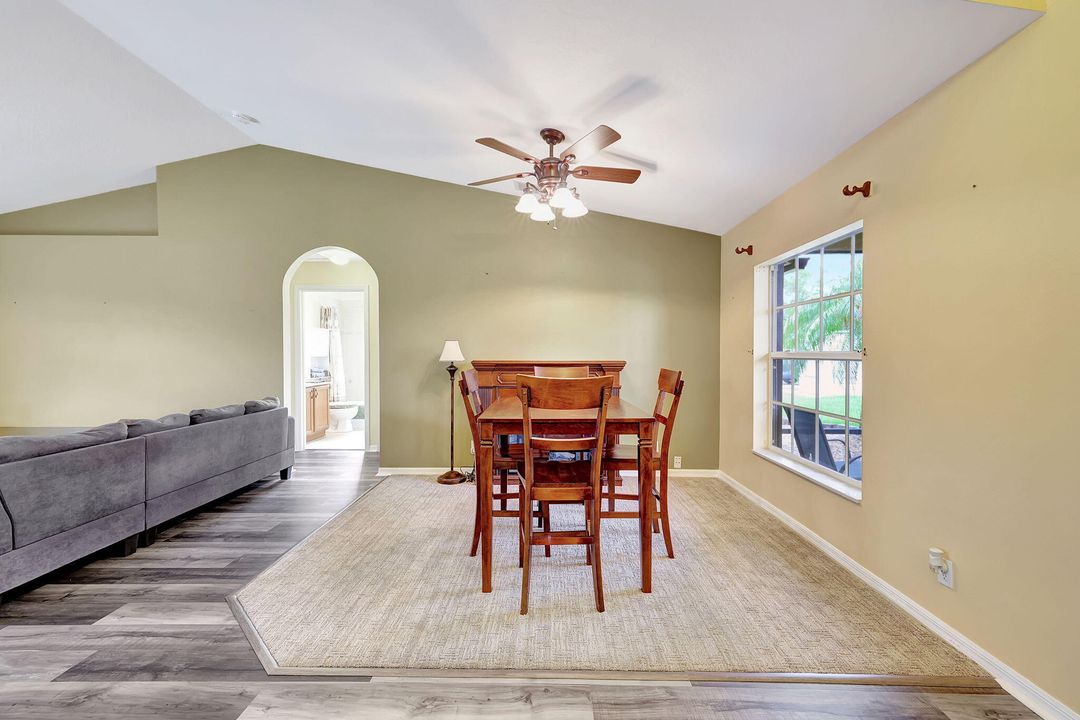 For Sale: $499,900 (3 beds, 2 baths, 1780 Square Feet)
