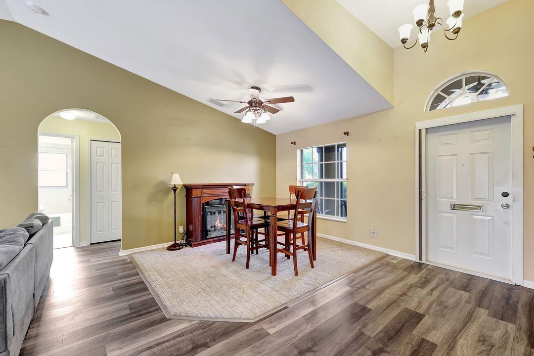 For Sale: $499,900 (3 beds, 2 baths, 1780 Square Feet)