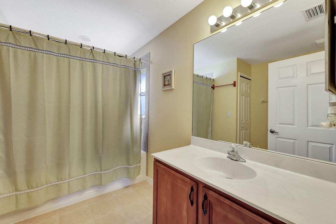 For Sale: $499,900 (3 beds, 2 baths, 1780 Square Feet)