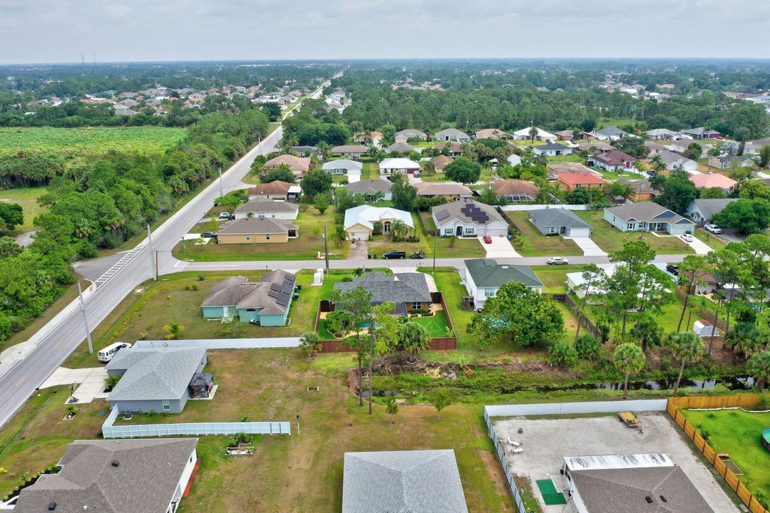 For Sale: $499,900 (3 beds, 2 baths, 1780 Square Feet)