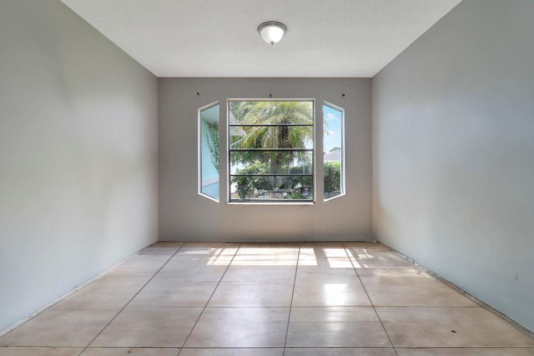 For Sale: $364,000 (3 beds, 2 baths, 1544 Square Feet)