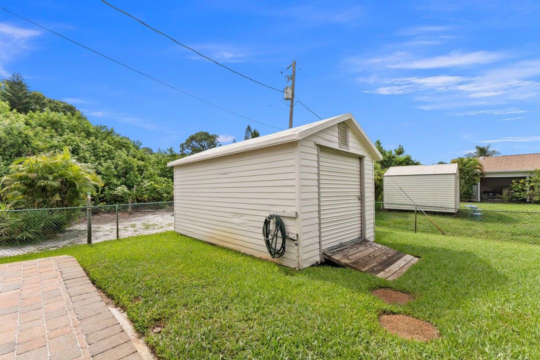 For Sale: $365,000 (3 beds, 2 baths, 1504 Square Feet)