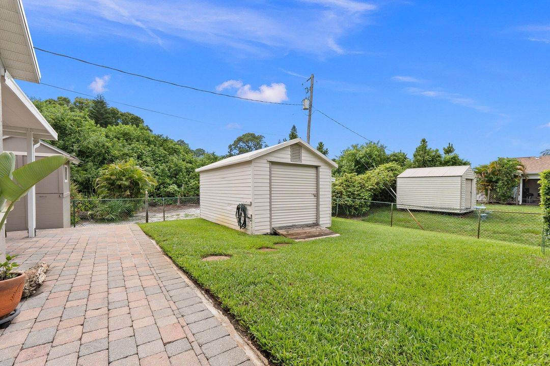 For Sale: $365,000 (3 beds, 2 baths, 1504 Square Feet)