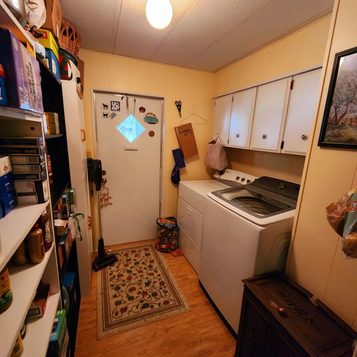 For Sale: $49,000 (2 beds, 2 baths, 1400 Square Feet)