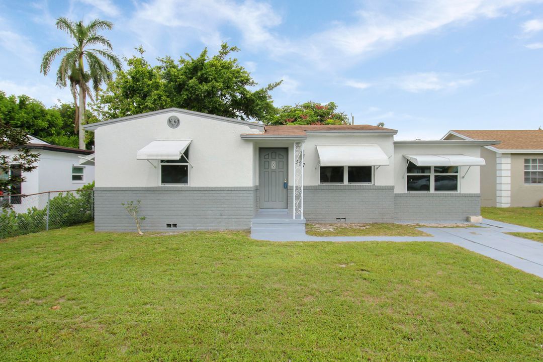 For Sale: $415,000 (3 beds, 1 baths, 1175 Square Feet)