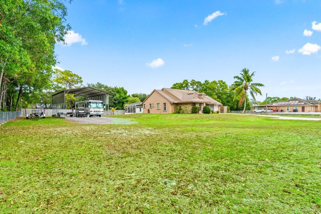 Active With Contract: $645,000 (3 beds, 2 baths, 1460 Square Feet)