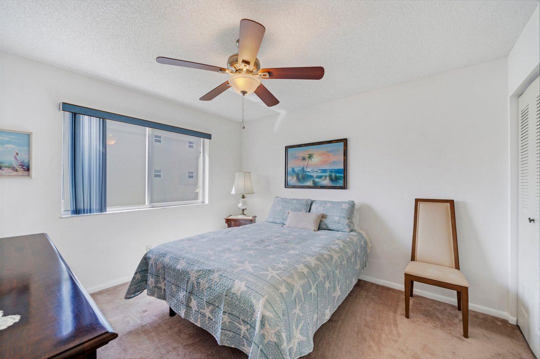 Active With Contract: $2,200 (3 beds, 2 baths, 1564 Square Feet)