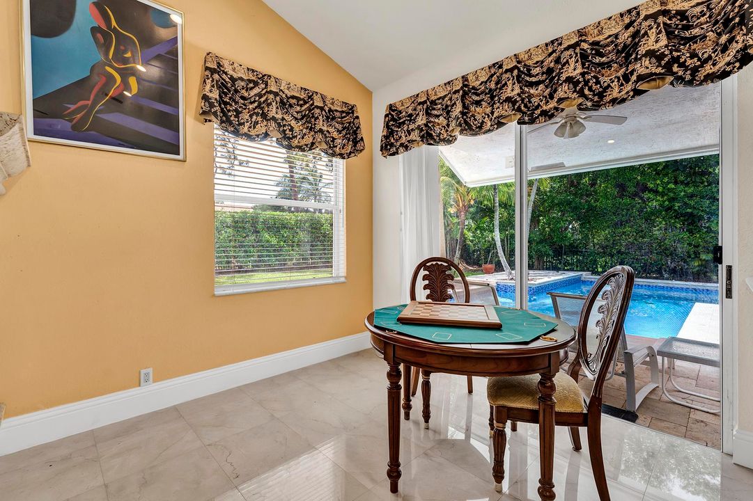 For Sale: $3,200,000 (5 beds, 2 baths, 4151 Square Feet)