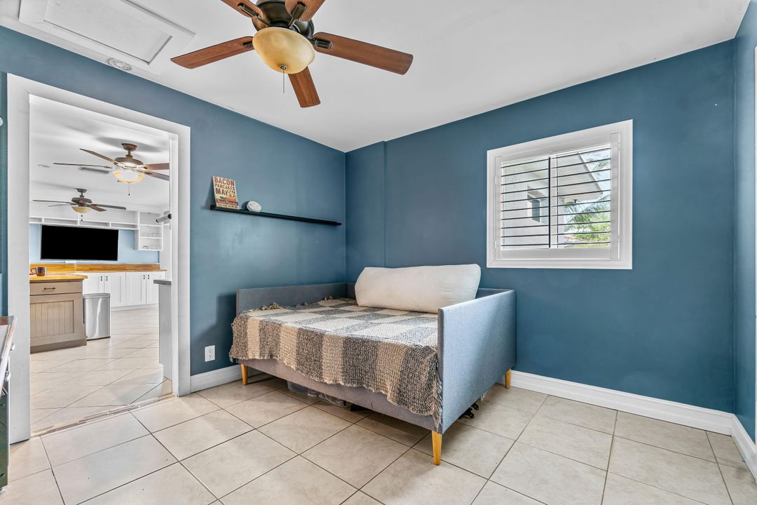 Active With Contract: $649,900 (2 beds, 2 baths, 1585 Square Feet)