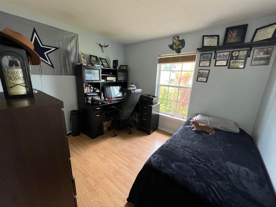 For Sale: $380,000 (3 beds, 2 baths, 1257 Square Feet)