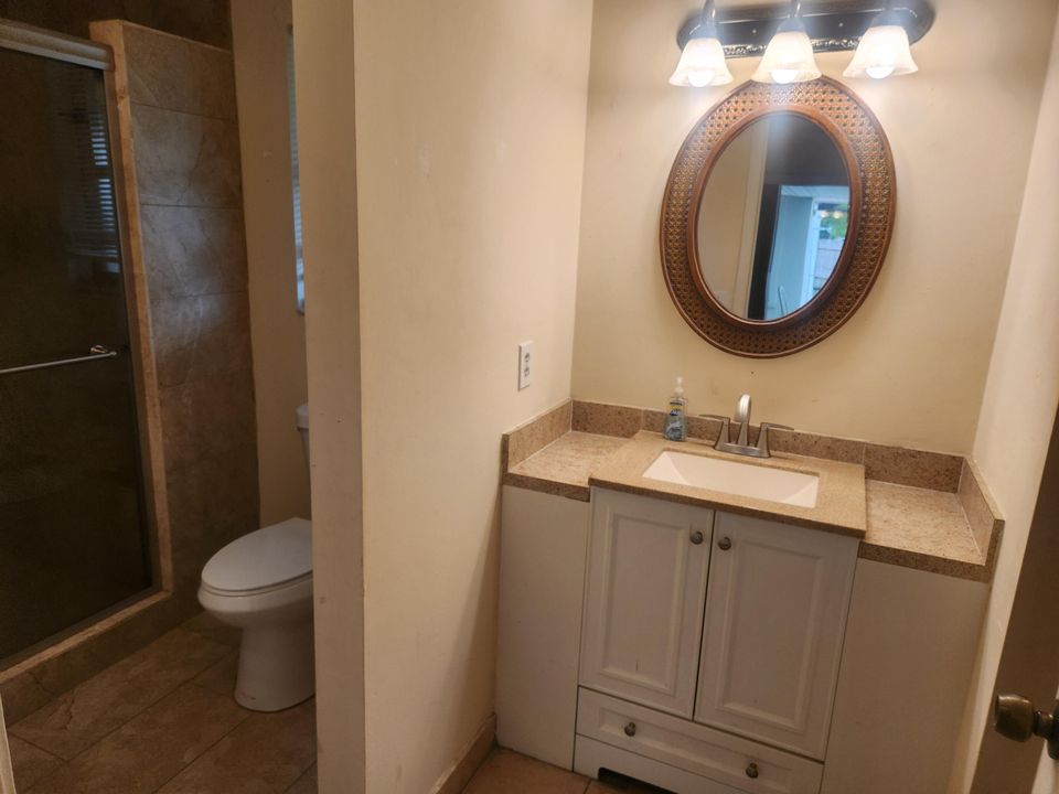 For Sale: $368,800 (3 beds, 2 baths, 1556 Square Feet)