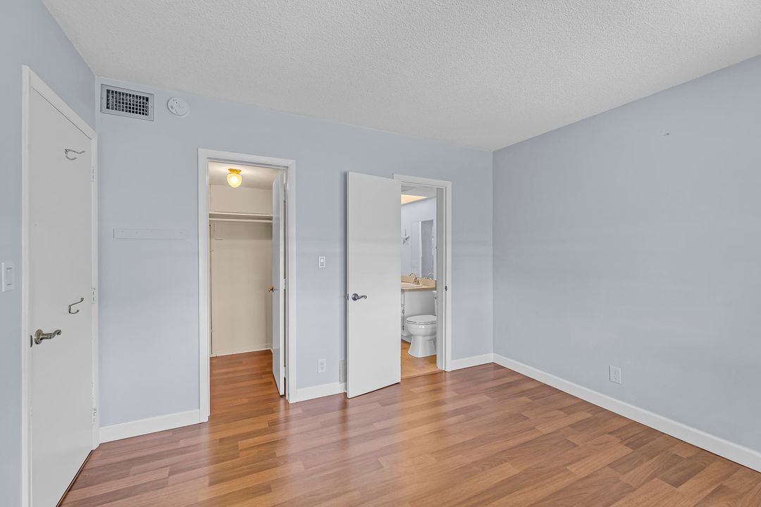 For Sale: $144,900 (2 beds, 1 baths, 750 Square Feet)