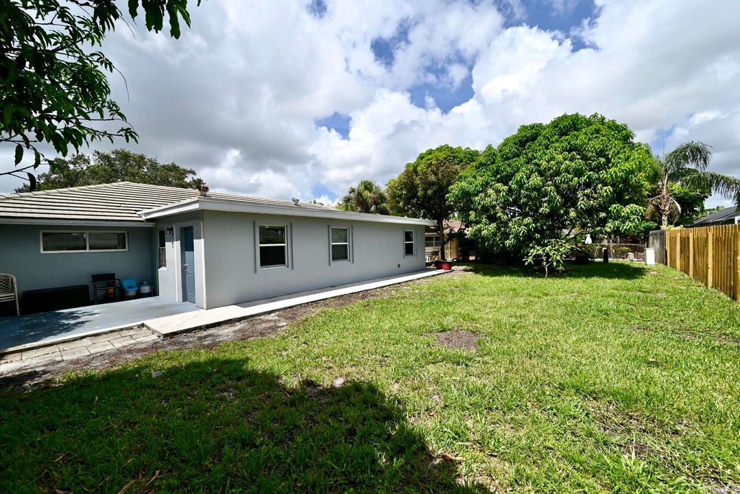 Active With Contract: $599,000 (5 beds, 2 baths, 2128 Square Feet)