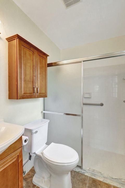 For Sale: $349,000 (2 beds, 2 baths, 1376 Square Feet)