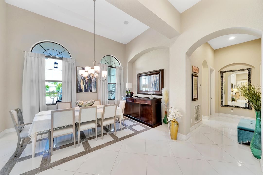 For Sale: $1,995,000 (4 beds, 4 baths, 4160 Square Feet)