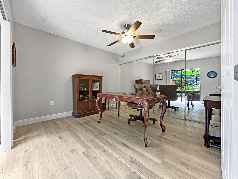 For Sale: $449,500 (3 beds, 2 baths, 1488 Square Feet)