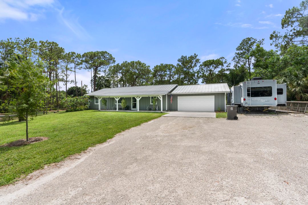 For Sale: $625,000 (3 beds, 2 baths, 1344 Square Feet)