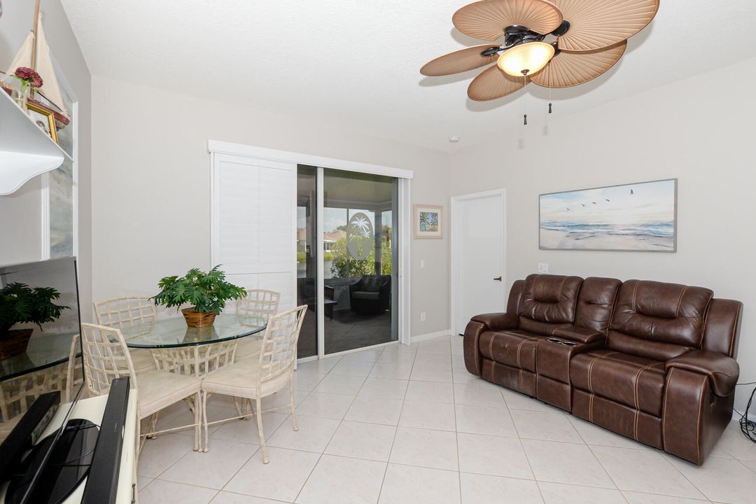 For Sale: $315,000 (2 beds, 2 baths, 1430 Square Feet)