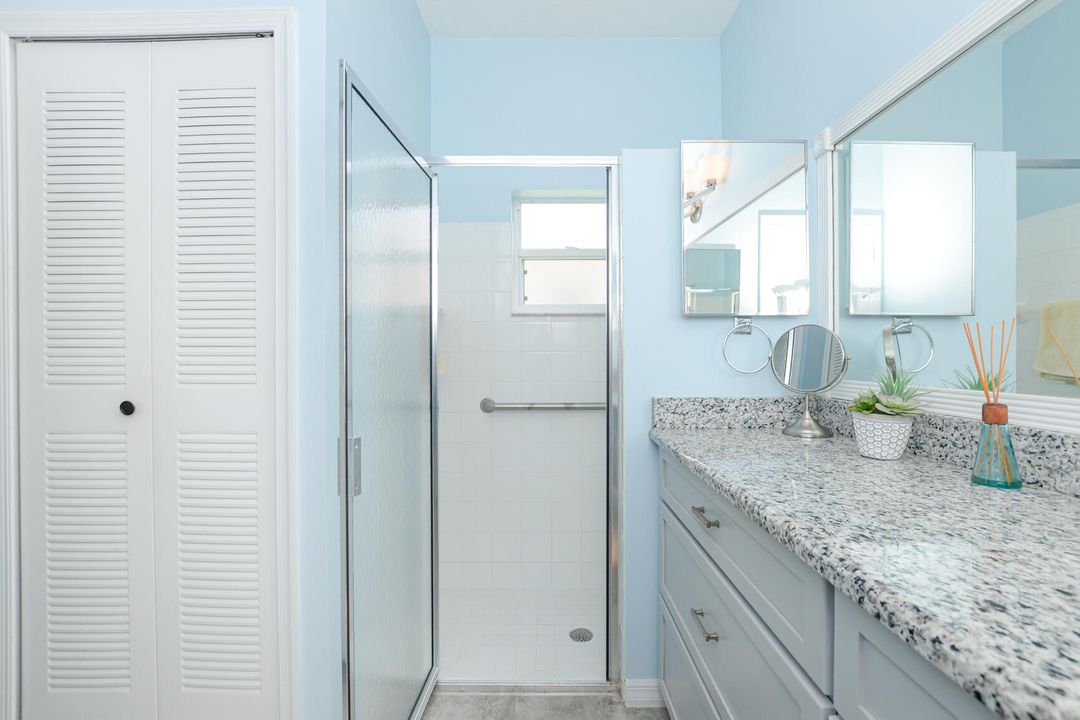 For Sale: $315,000 (2 beds, 2 baths, 1430 Square Feet)