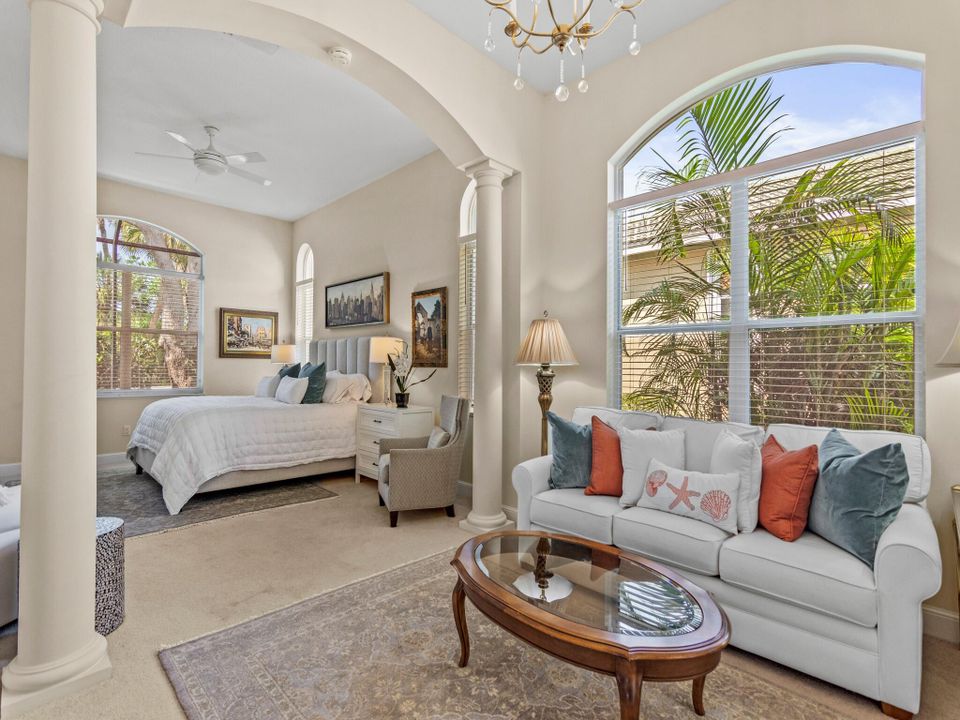 For Sale: $1,095,000 (2 beds, 2 baths, 3145 Square Feet)
