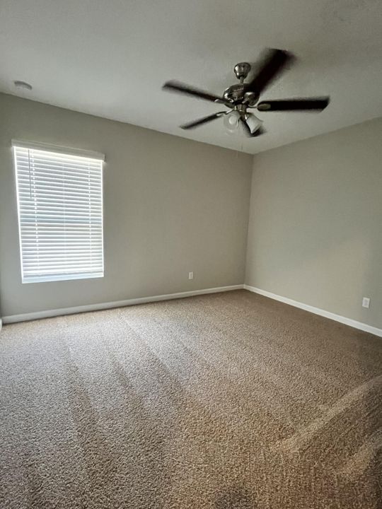 Active With Contract: $2,500 (4 beds, 2 baths, 1833 Square Feet)