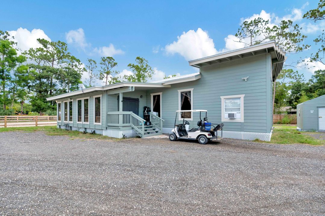 For Sale: $2,499,000 (3 beds, 2 baths, 1783 Square Feet)