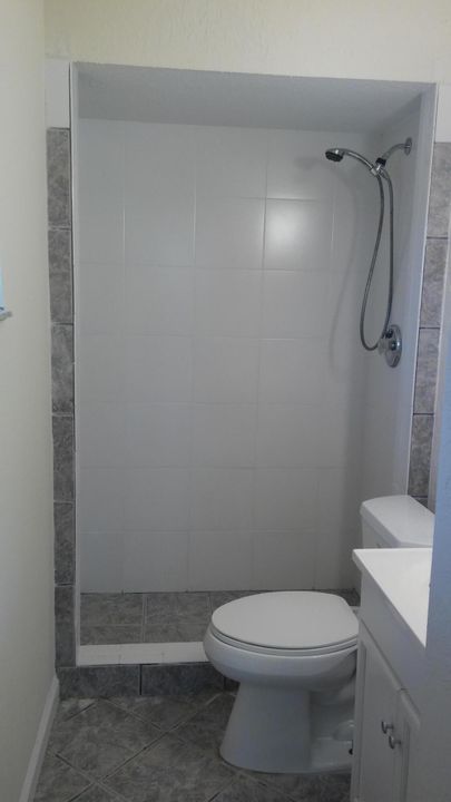 Activo con contrato: $379,000 (3 camas, 2 baños, 1603 Pies cuadrados)