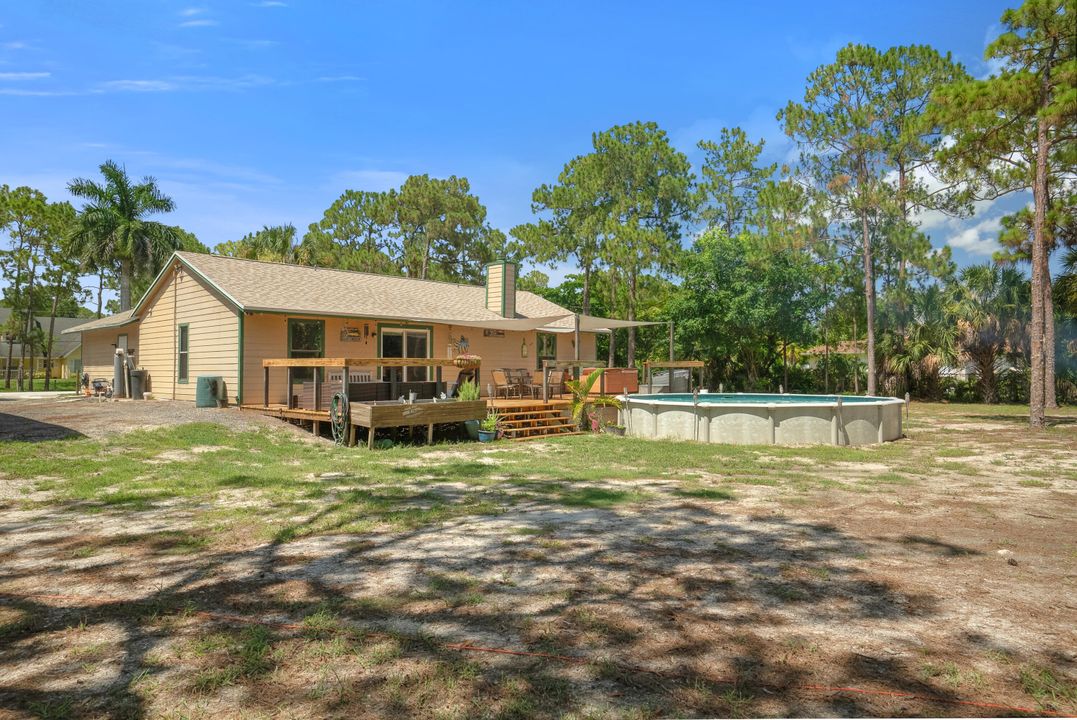 For Sale: $674,999 (3 beds, 2 baths, 1207 Square Feet)