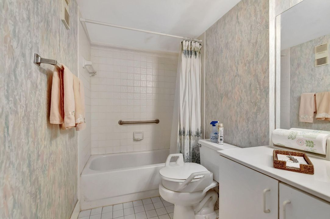 待售: $265,000 (2 贝兹, 2 浴室, 1500 平方英尺)