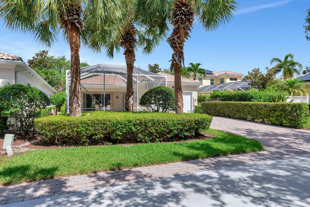 For Sale: $875,000 (3 beds, 2 baths, 1777 Square Feet)