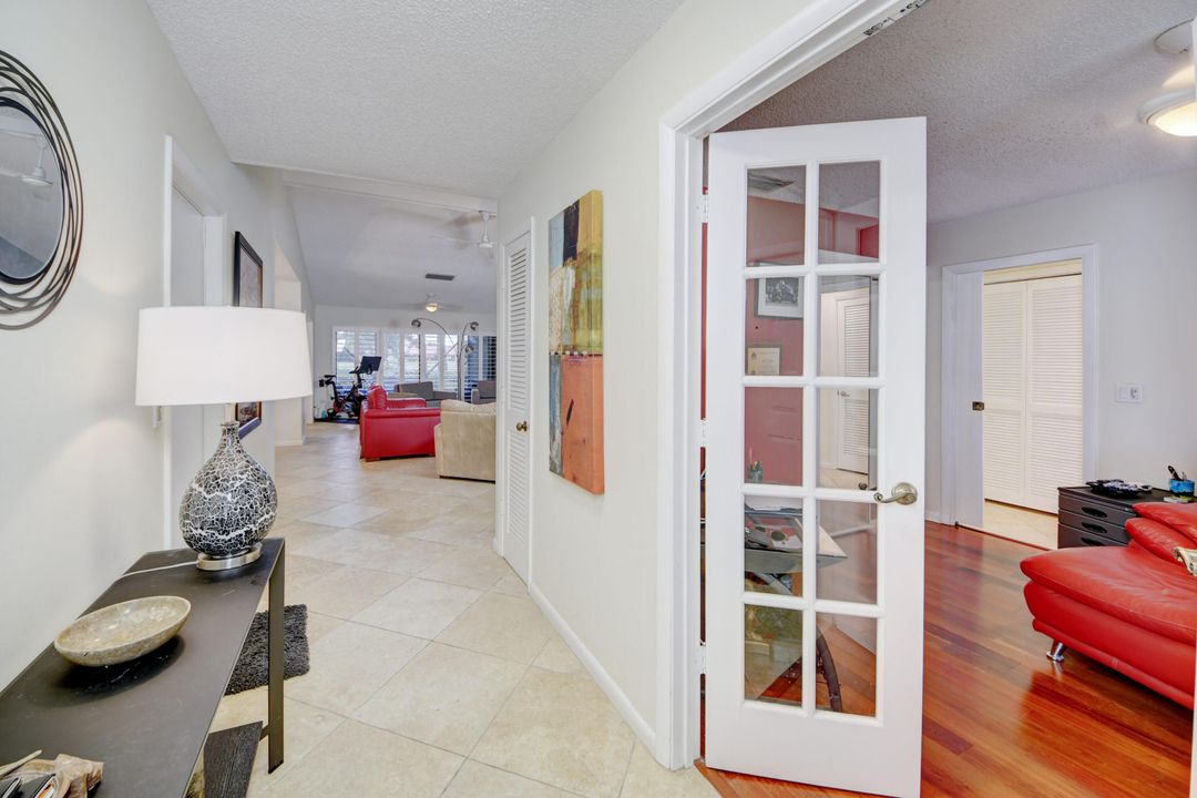 For Sale: $414,900 (3 beds, 2 baths, 1708 Square Feet)