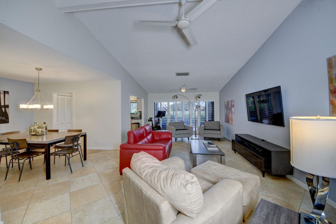 For Sale: $414,900 (3 beds, 2 baths, 1708 Square Feet)