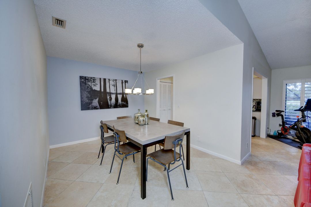 For Sale: $414,900 (3 beds, 2 baths, 1708 Square Feet)