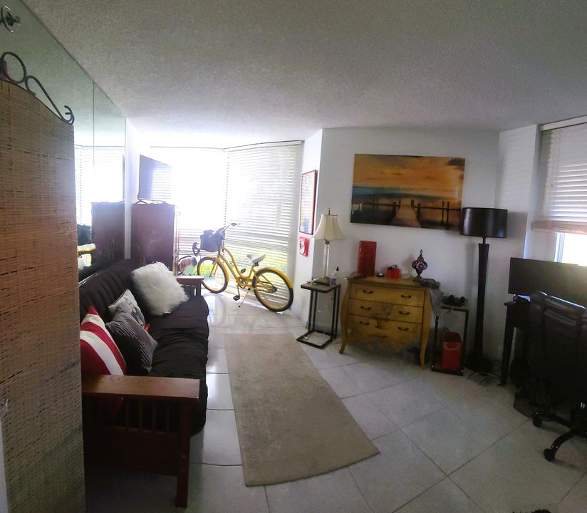 For Sale: $445,500 (2 beds, 2 baths, 1239 Square Feet)