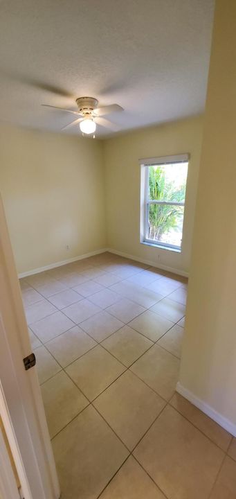 For Sale: $375,000 (3 beds, 2 baths, 1426 Square Feet)