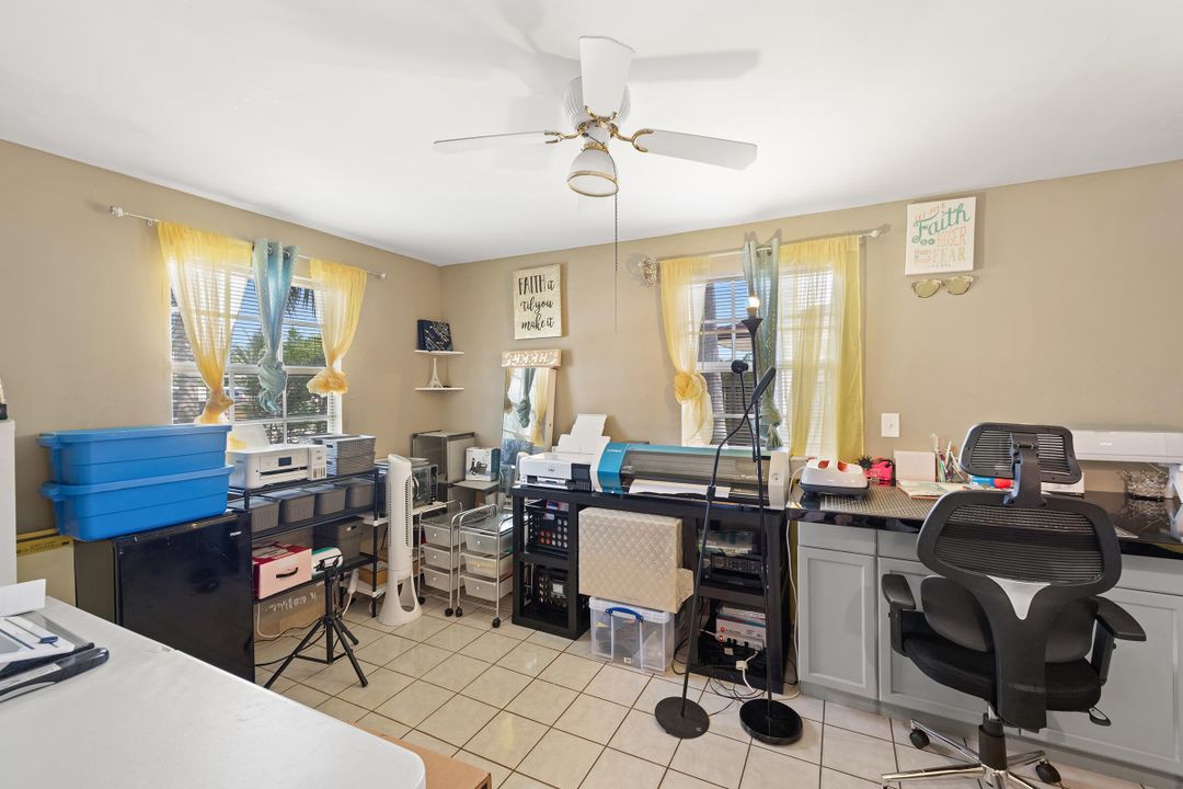 For Sale: $478,000 (3 beds, 2 baths, 1226 Square Feet)