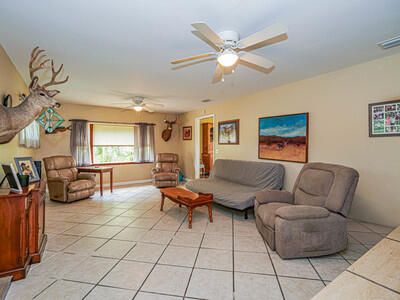 For Sale: $550,000 (3 beds, 2 baths, 2466 Square Feet)