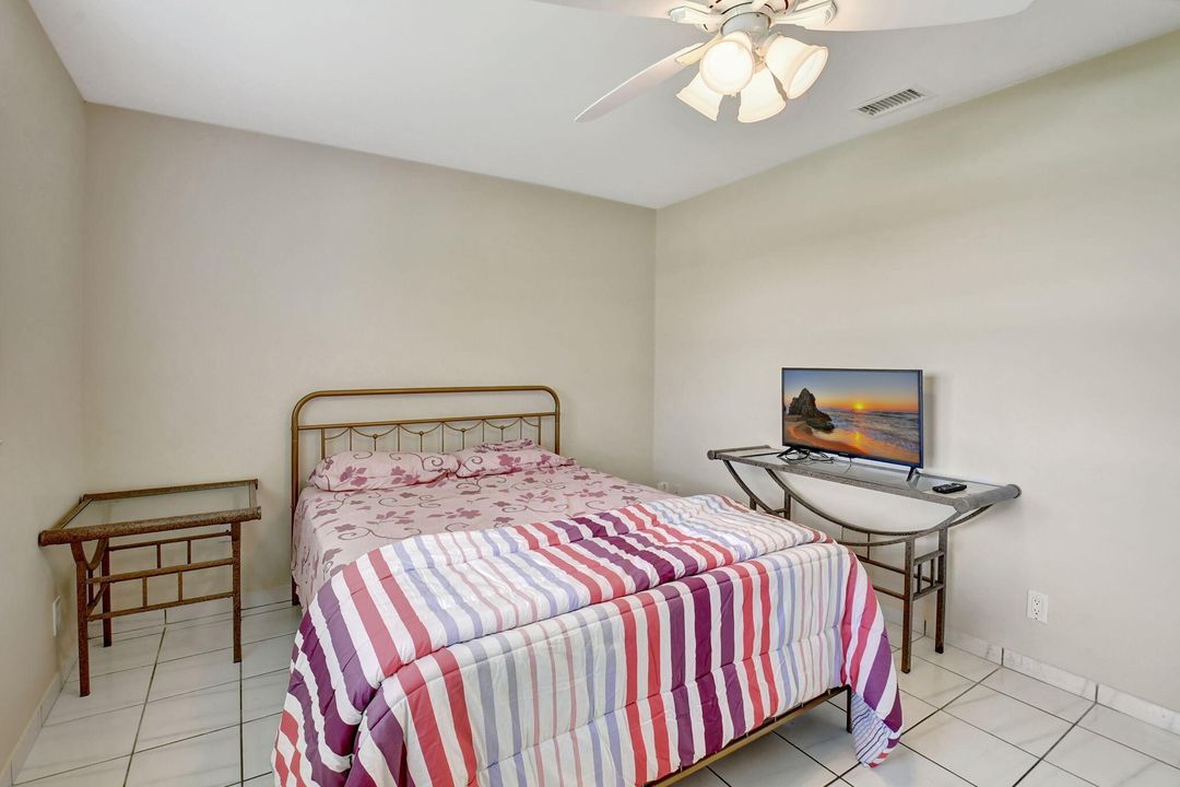 For Sale: $384,900 (2 beds, 2 baths, 1527 Square Feet)