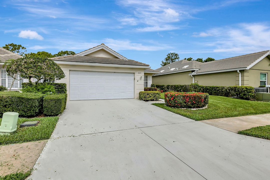 For Sale: $420,000 (3 beds, 2 baths, 1849 Square Feet)