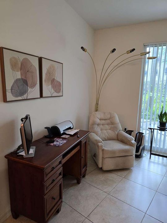 En Venta: $459,000 (2 camas, 2 baños, 1255 Pies cuadrados)