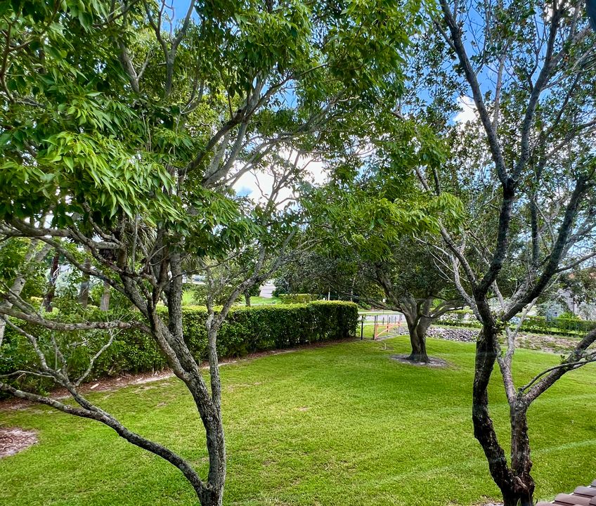 For Sale: $470,000 (3 beds, 2 baths, 1569 Square Feet)