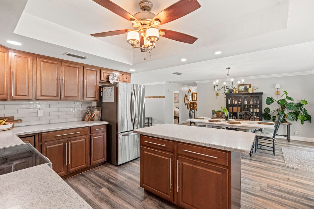 For Sale: $700,000 (5 beds, 2 baths, 2380 Square Feet)