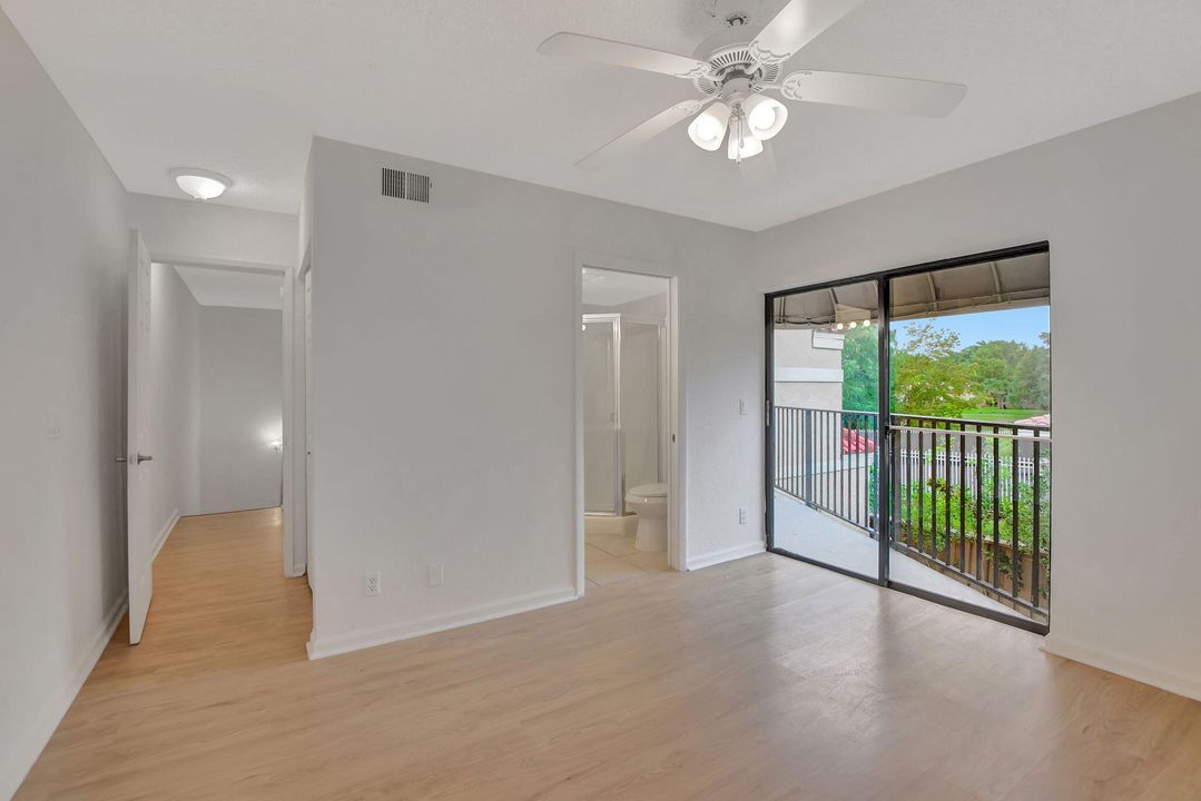 For Sale: $430,000 (3 beds, 3 baths, 1364 Square Feet)