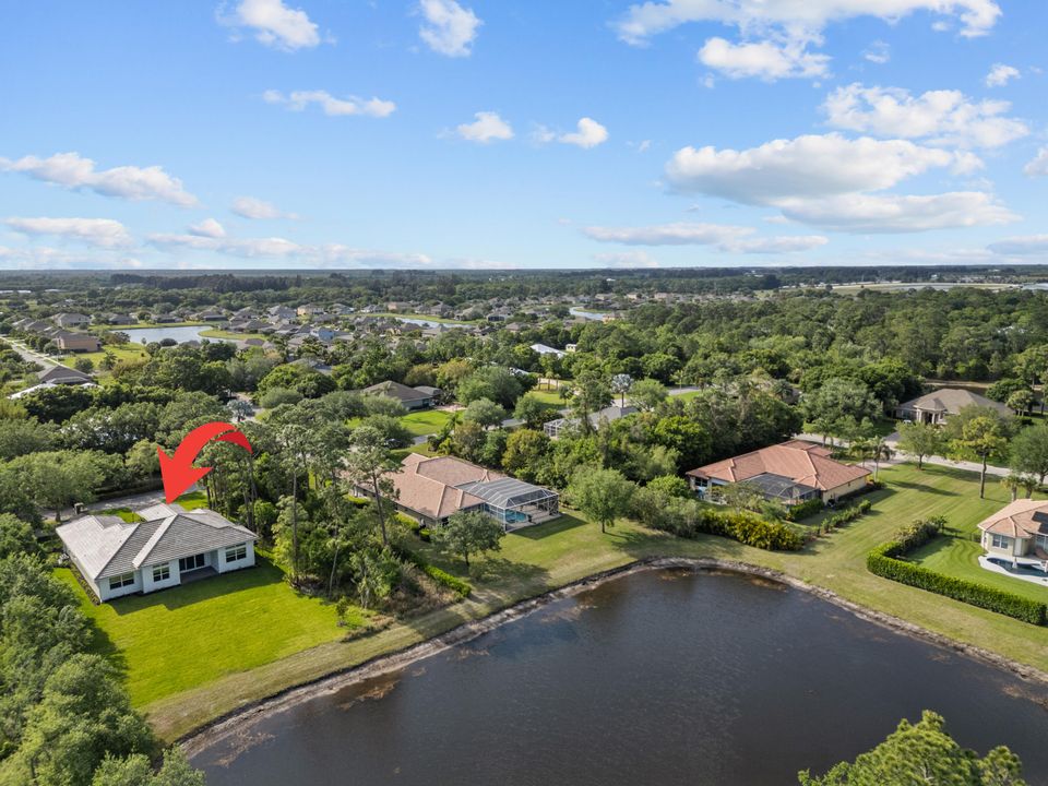 For Sale: $798,500 (3 beds, 2 baths, 2608 Square Feet)